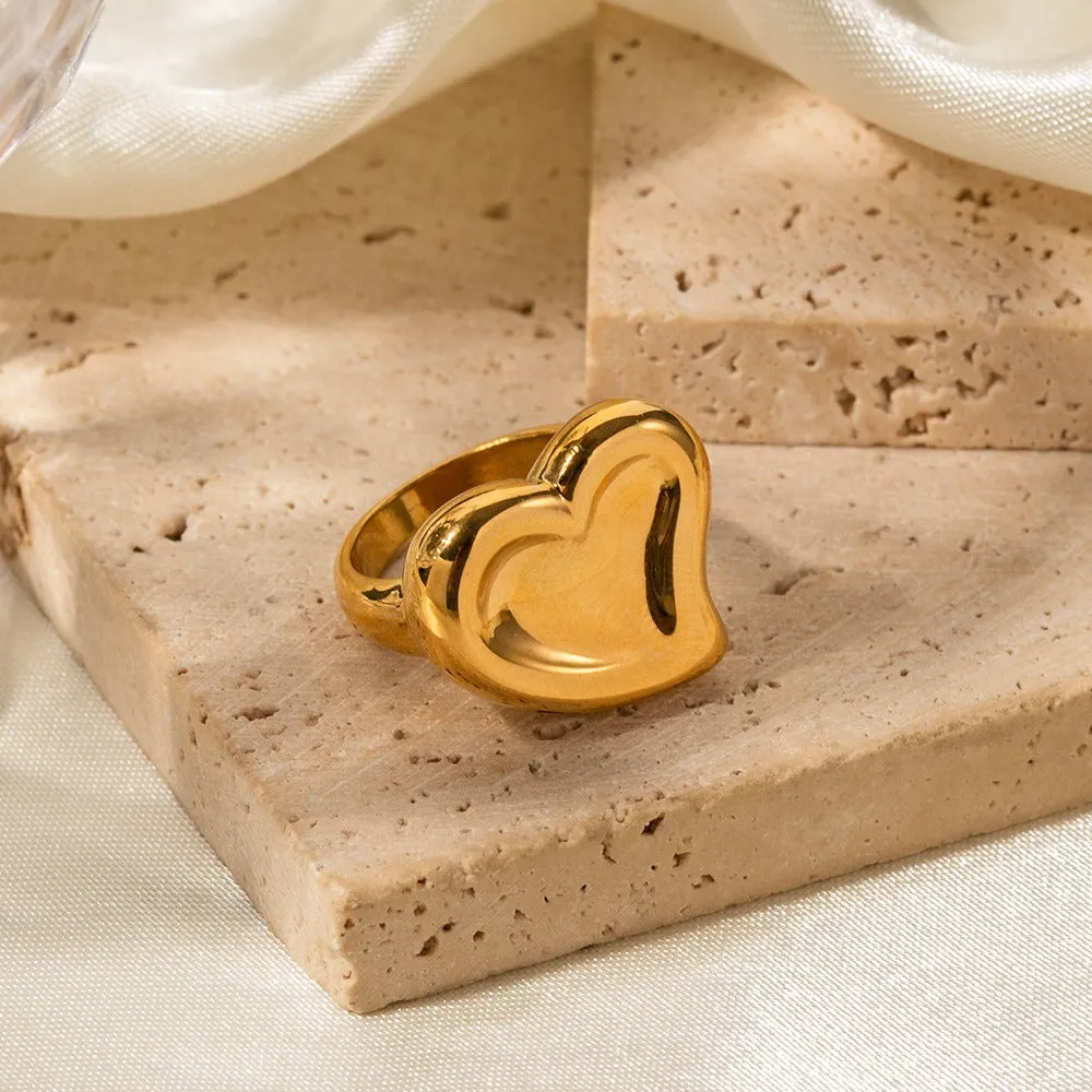 18K gold exaggerated fashionable love/geometric design versatile ring