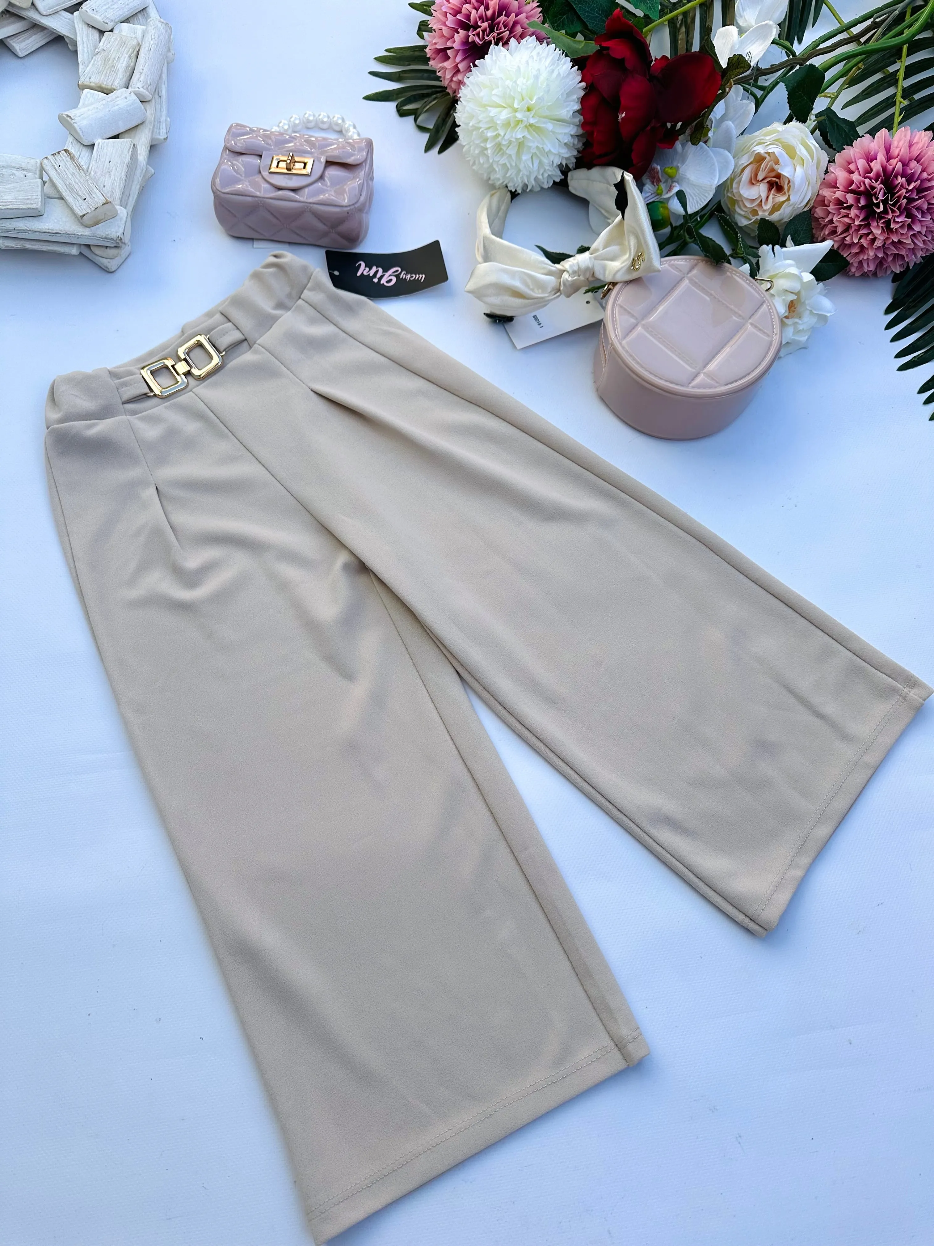 Beige elegant culottes