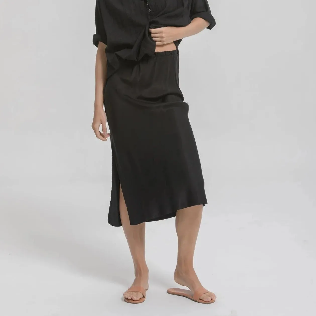 Cali Dreaming - Slip Skirt in Black