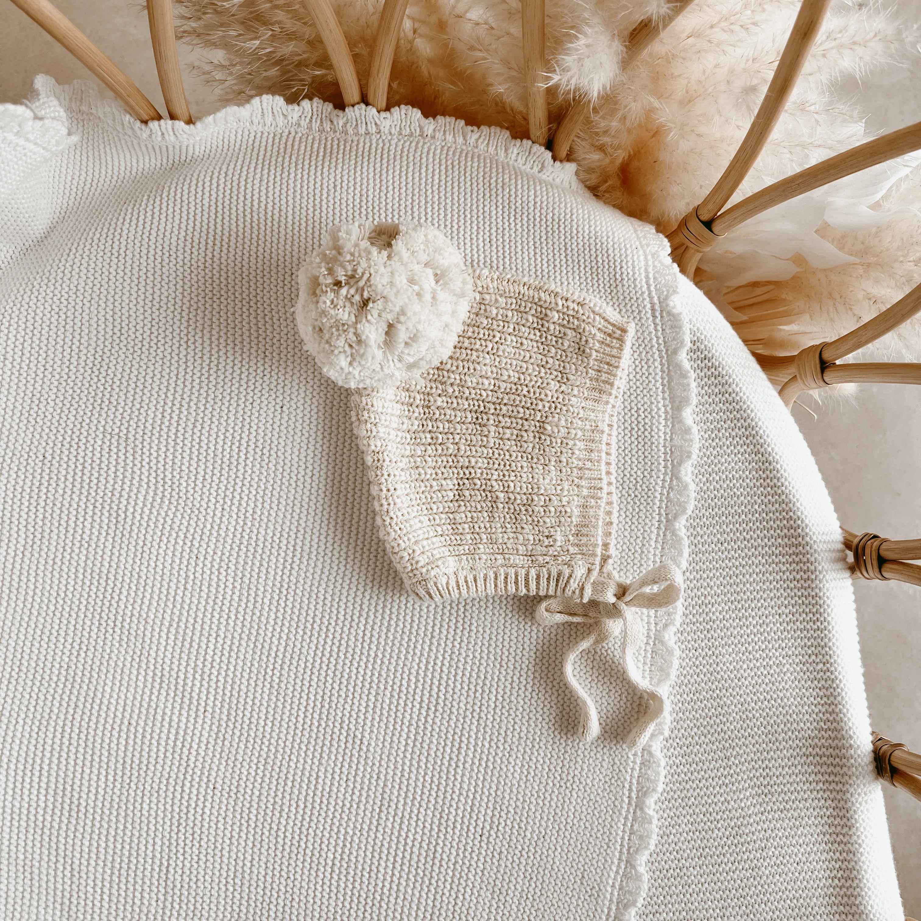 Chunky Knit Bonnet - Honey PRE ORDER EST DISPATCH MID - LATE MARCH