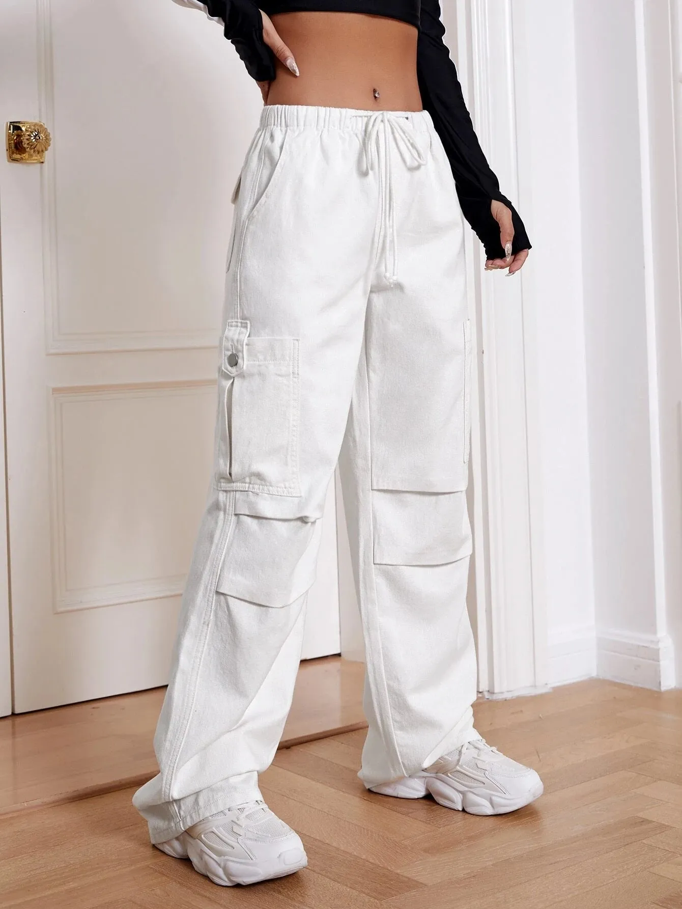 Drawstring Cargo Jeans With Pockets