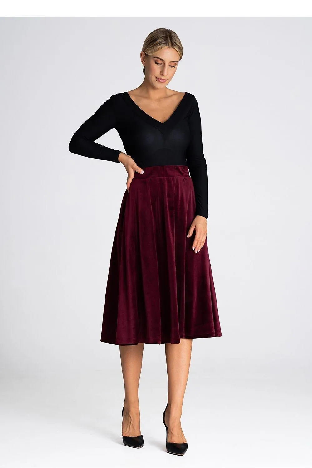 Elegant Flared Midi Skirt with Waist-Enhancing Design