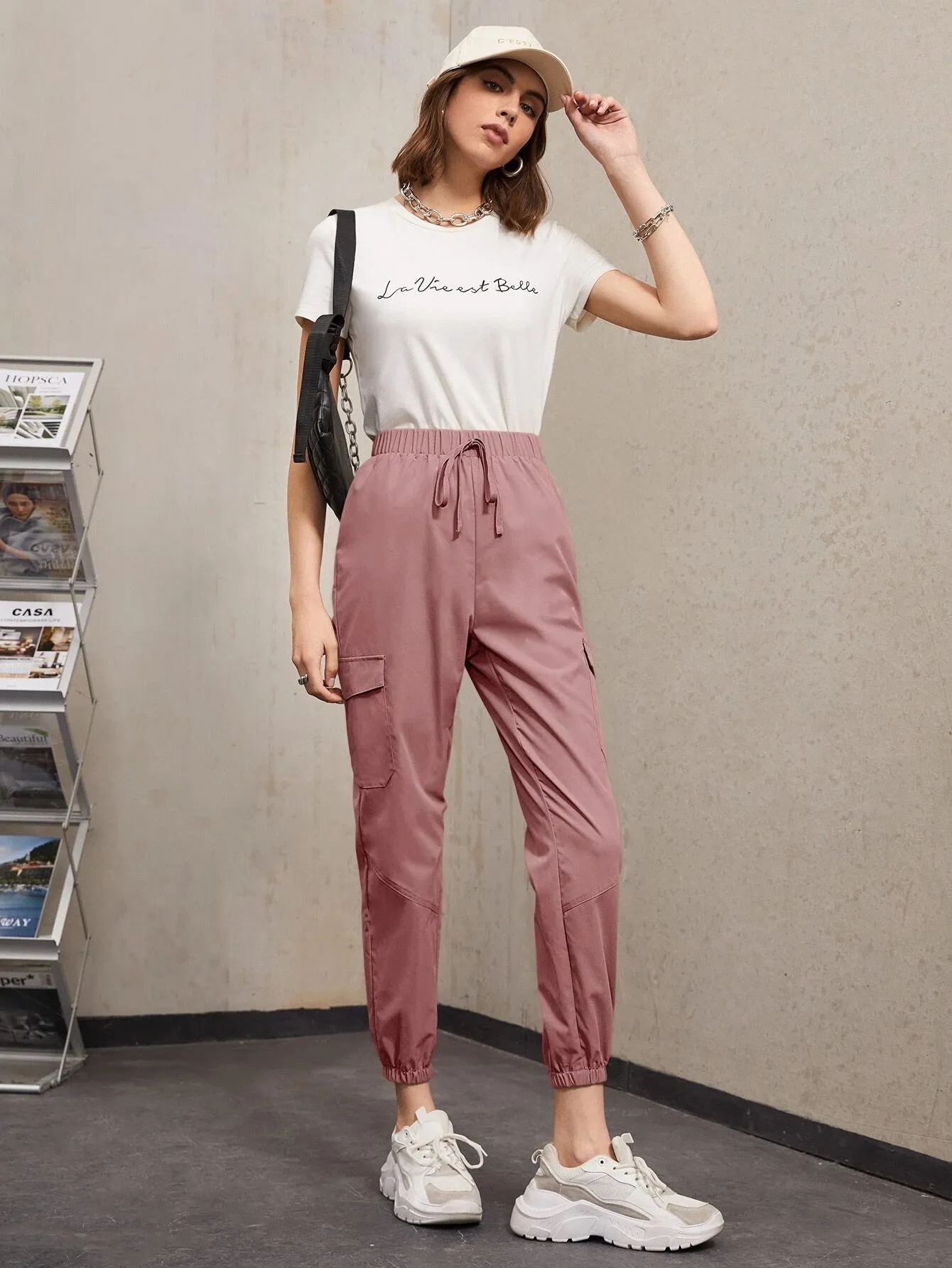 Flap Pocket Cropped Cargo Pant