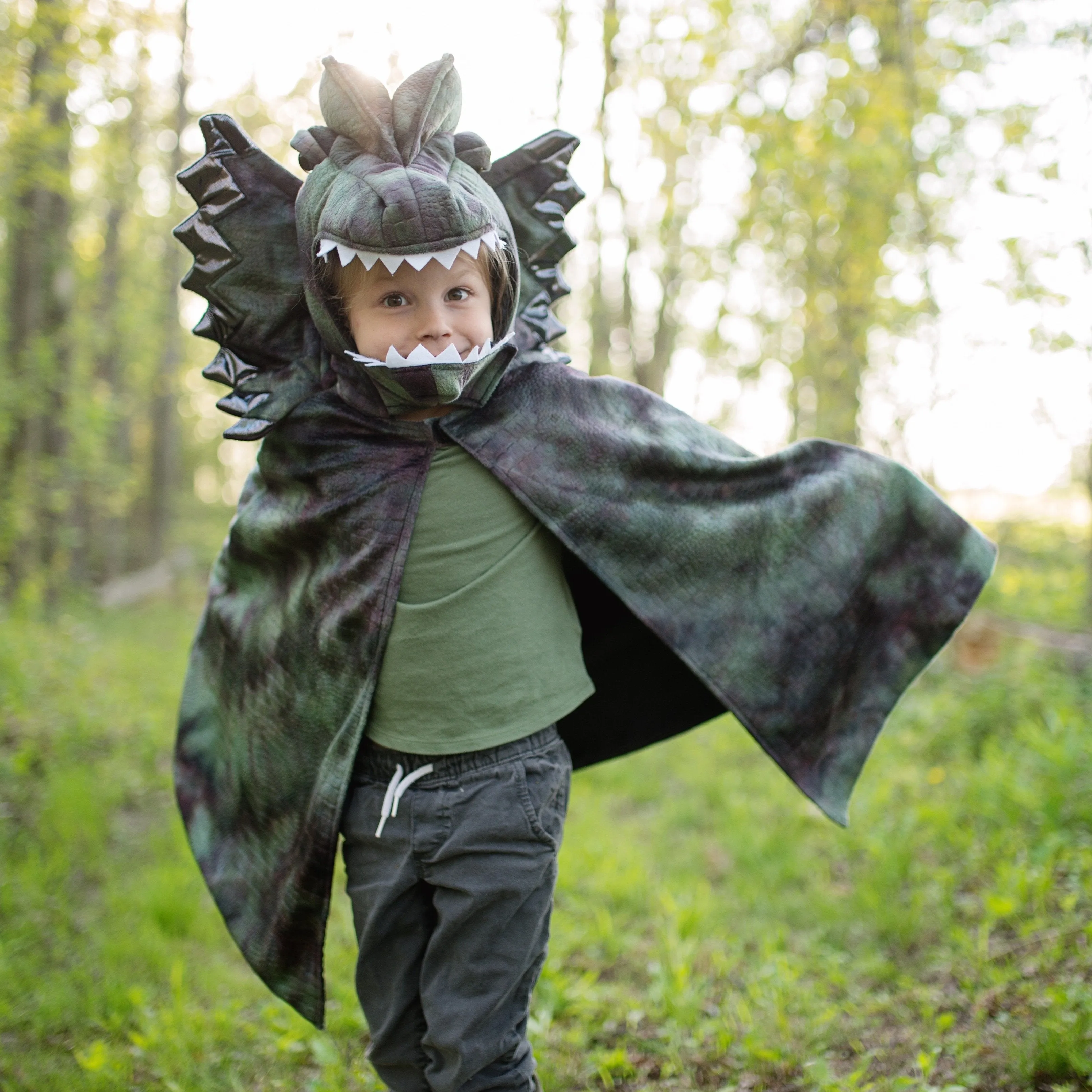 Grandasaurus Dilophosaurus Cape with Claws