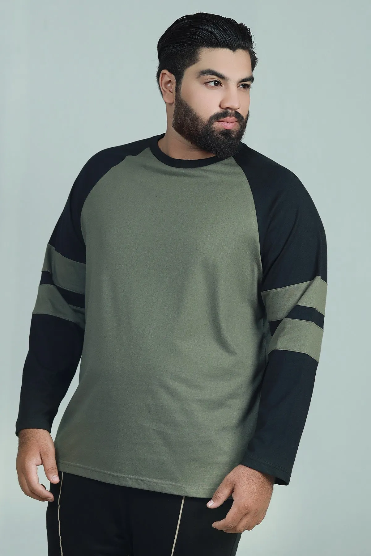 Green Raglan T-shirt (Plus Size) - W21 - MT0127P