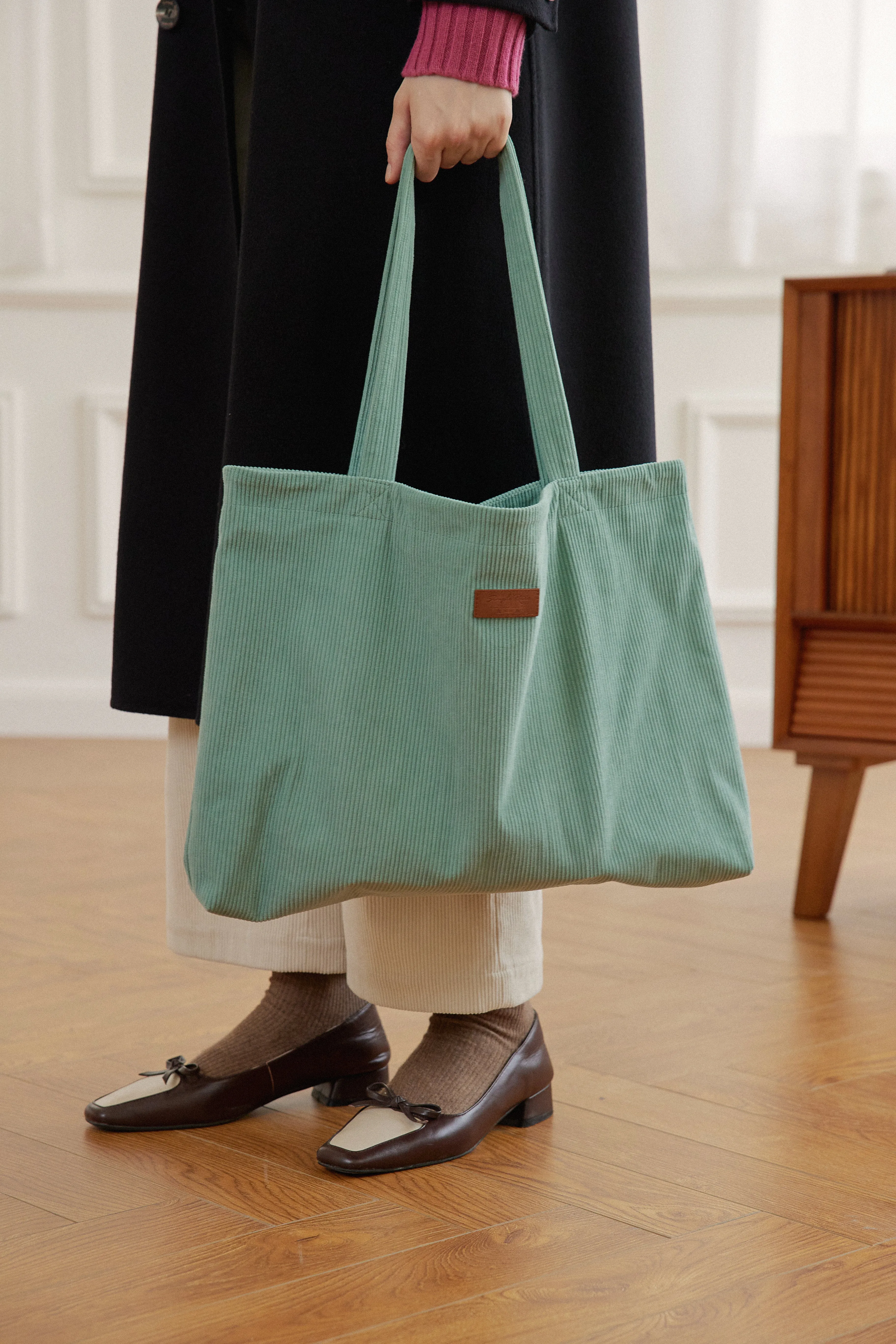 High-Quality Versatile Corduroy Tote Bag