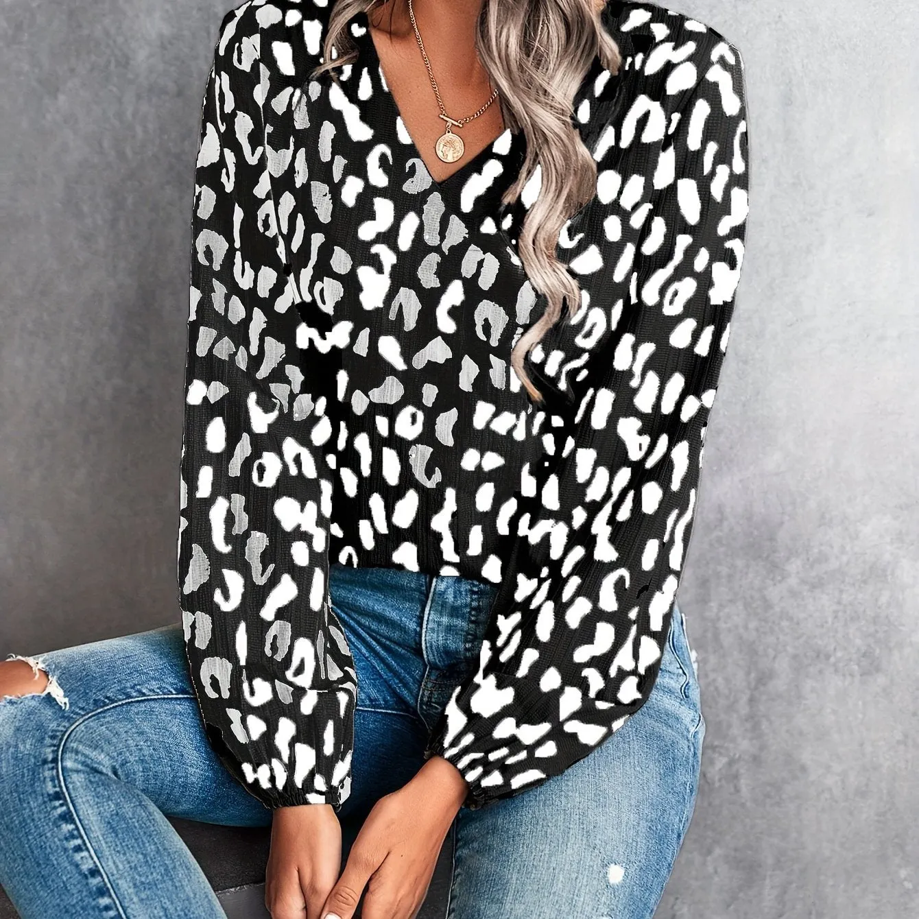 Leopard V Neck Blouse Trendy Casual Lantern Sleeve