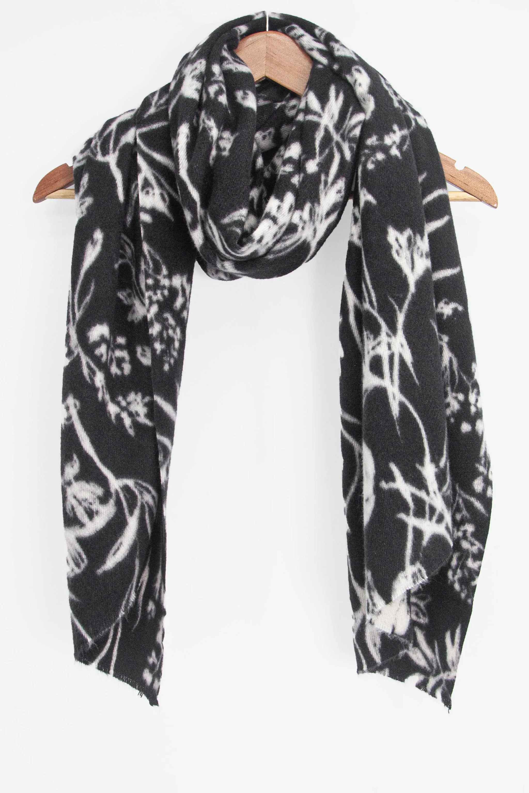 Minnie Midweight Scarf - Black, Vintage Floral