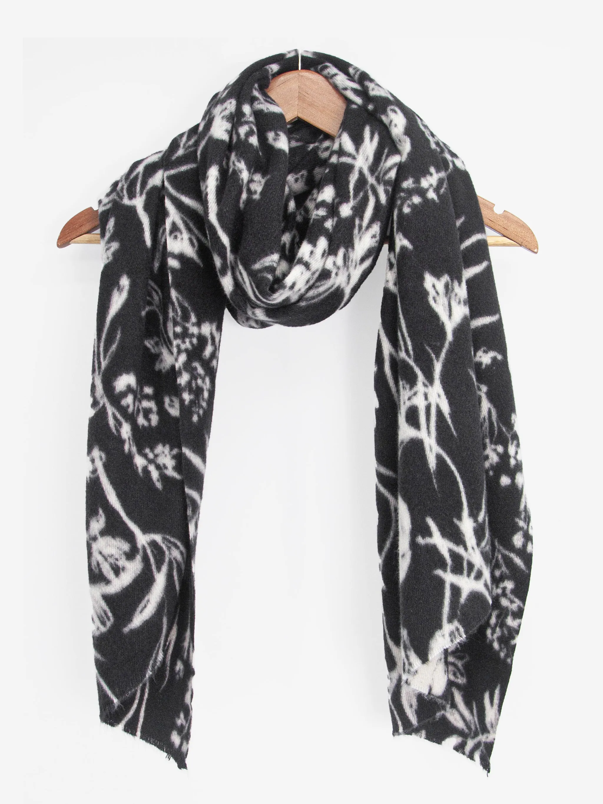 Minnie Midweight Scarf - Black, Vintage Floral