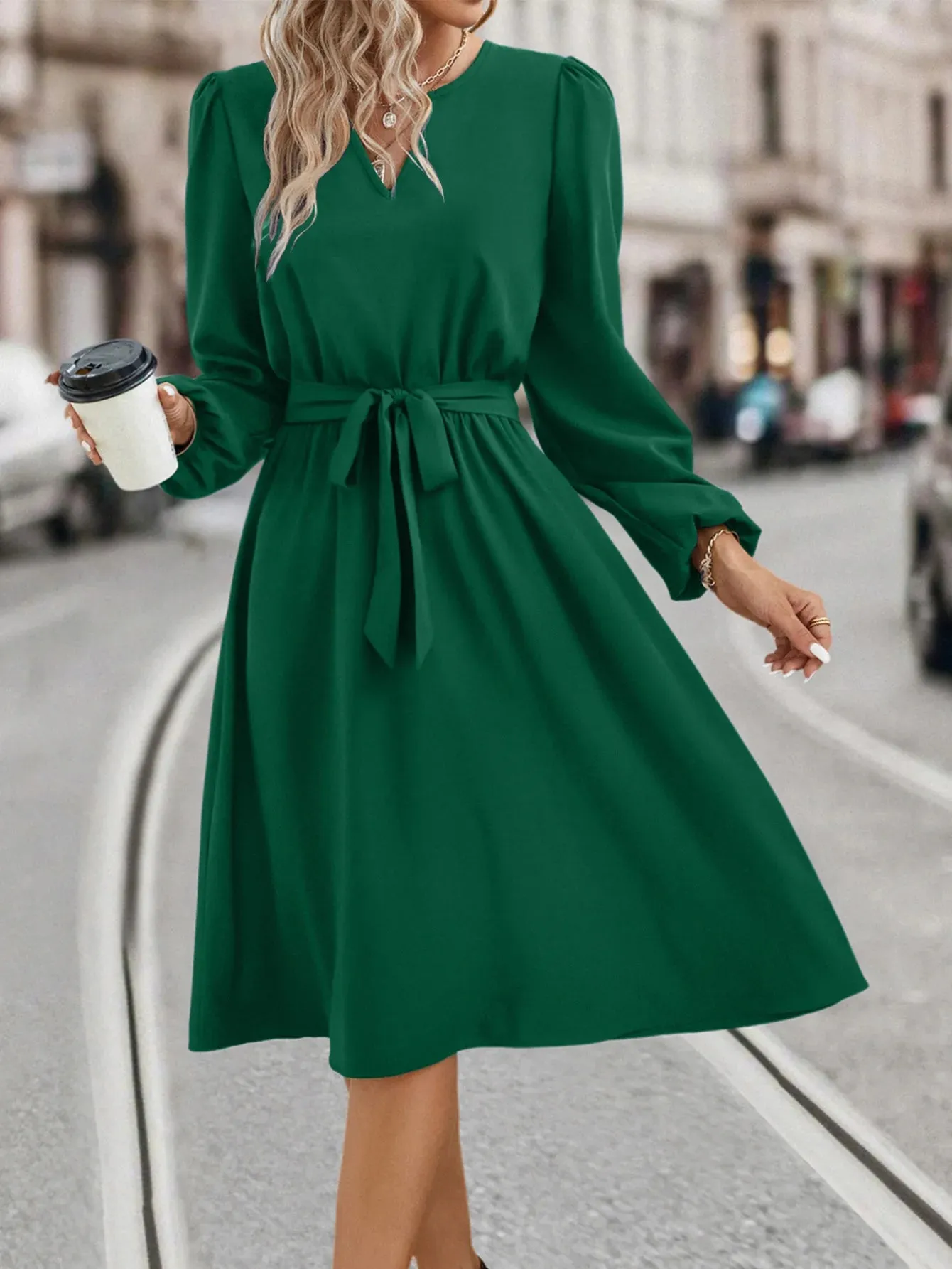 New Autumn And Winter Women's Fashion Long Sleeved Small V-neck Strap Dress Women's Green Elegant Casual Waist Pulling Vestidos