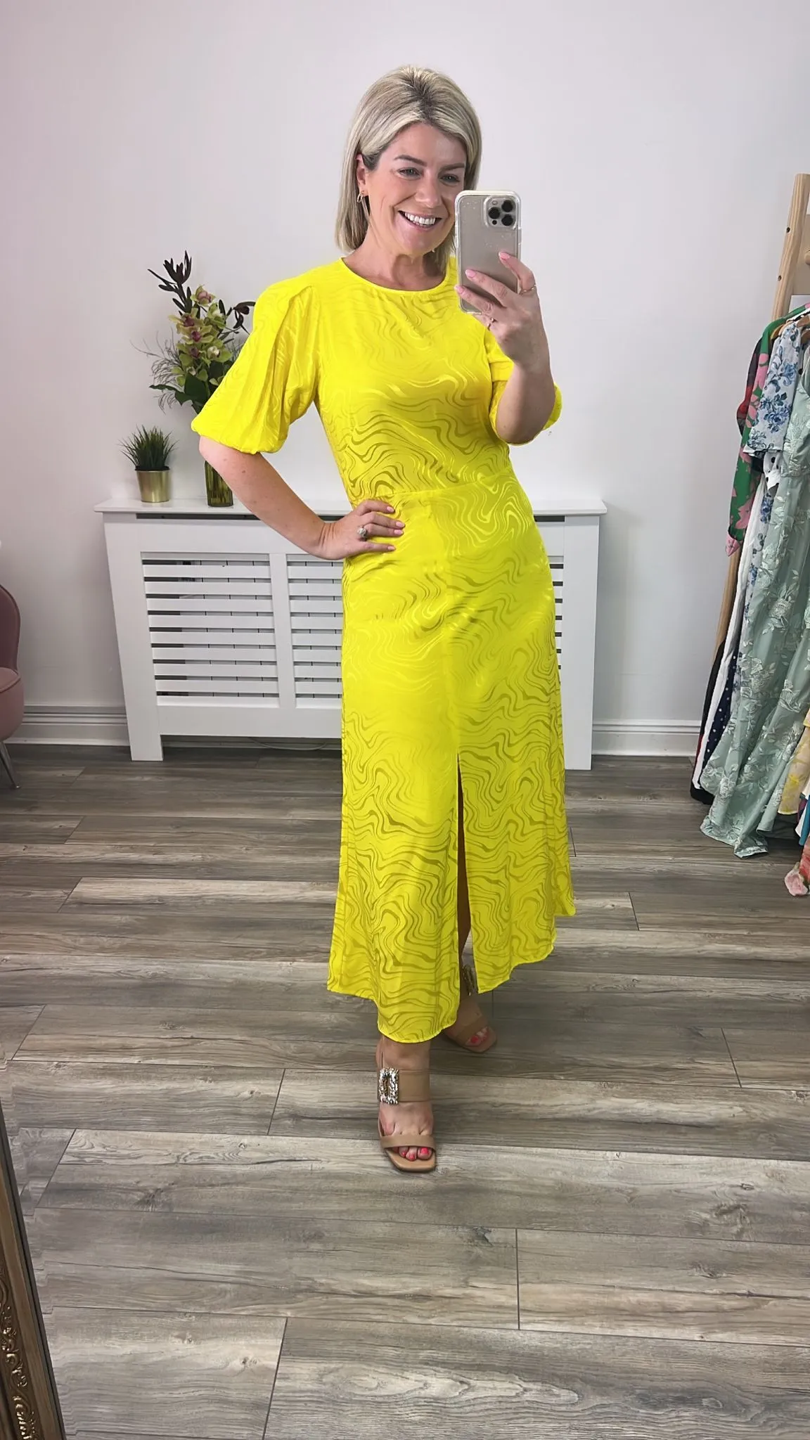 YVETTE MIDI DRESS (YELLOW)